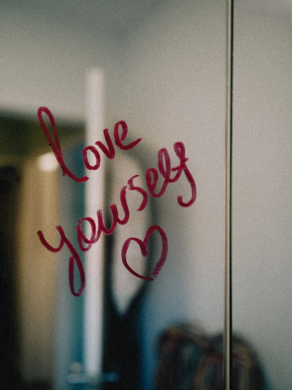 Self-Love vs. Self-Esteem: Understanding the Key Differences